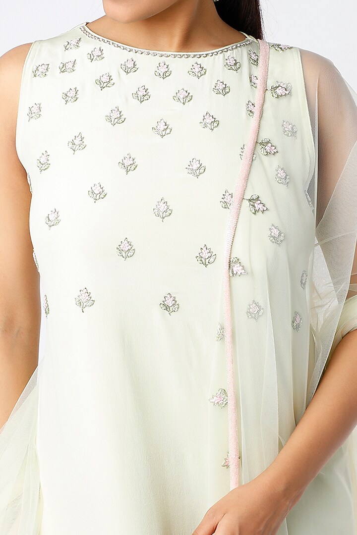 Mint Green Sequins Embroidered Kurta Set by PNA BY PRAGATI ARORA at Pernia's Pop Up Shop