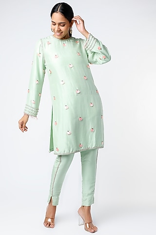 Pistachio Green Embroidered Kurta Set by PNA BY PRAGATI ARORA