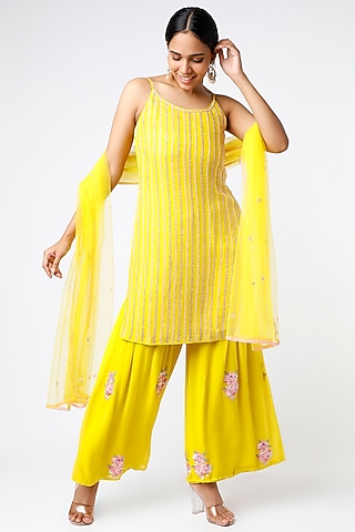 Mango Yellow Embroidered Short Kurta Set by PNA BY PRAGATI ARORA