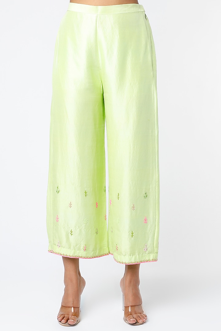 Lime Green Embroidered Kurta Set by PNA BY PRAGATI ARORA at Pernia's Pop Up Shop