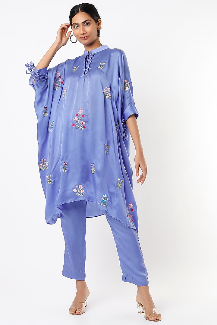 Blue Hand Embroidered Tunic Set by Made in Pinkcity