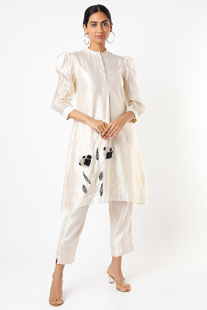 Ivory Embroidered Tunic Set by Made in Pinkcity