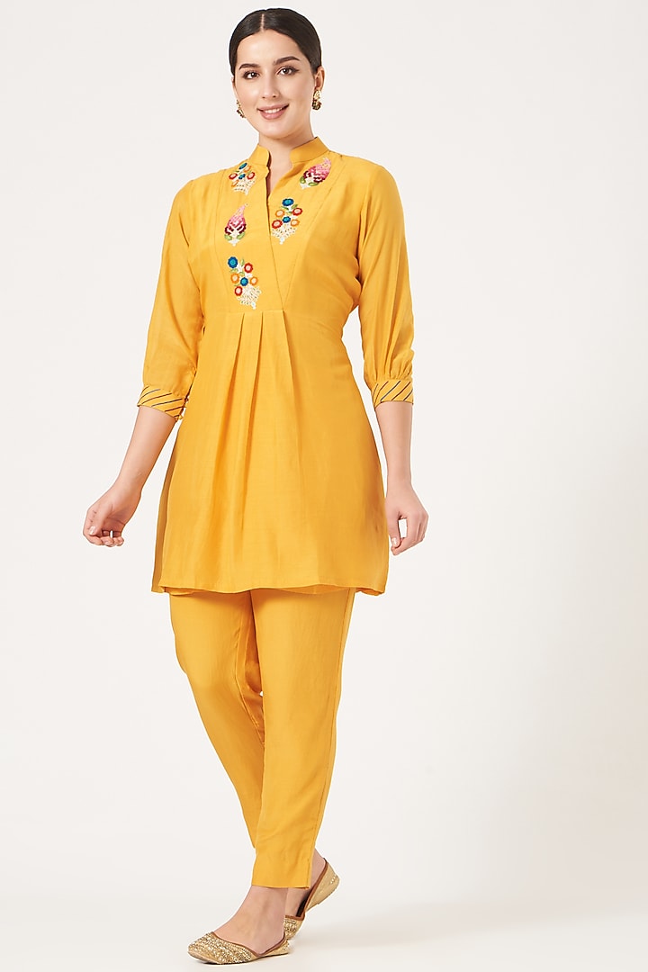 Yellow Embroidered Tunic Set by Made in Pinkcity at Pernia's Pop Up Shop