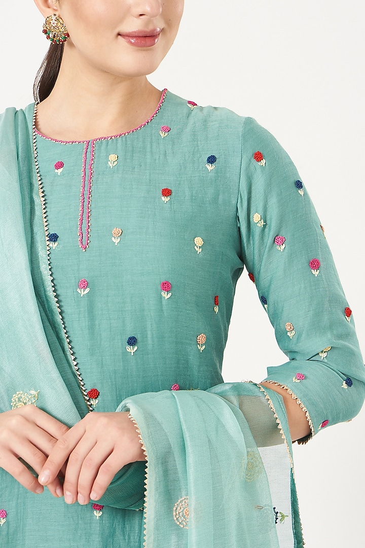 Sea Blue Embroidered Kurta Set by Made in Pinkcity at Pernia's Pop Up Shop