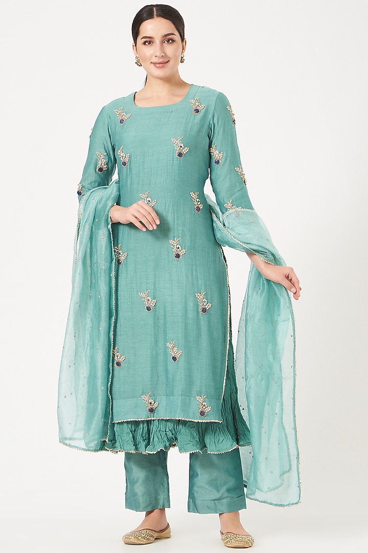 Sea Blue Hand Embroidered Kurta Set by Made in Pinkcity at Pernia's Pop Up Shop