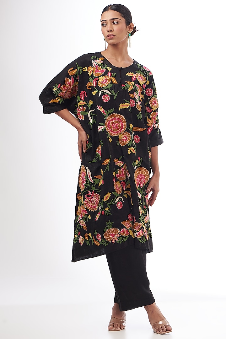 Black Satin Resham Thread Embroidered Kaftan Set by Made in Pinkcity