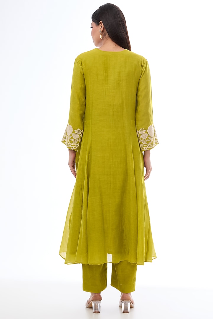 Green Chanderi Thread Work Party Wear Anarkali Set by Made in Pinkcity at Pernia's Pop Up Shop