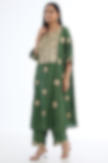 Green Spun Silk Tilla Work Crushed Kaftan Set by Made in Pinkcity at Pernia's Pop Up Shop