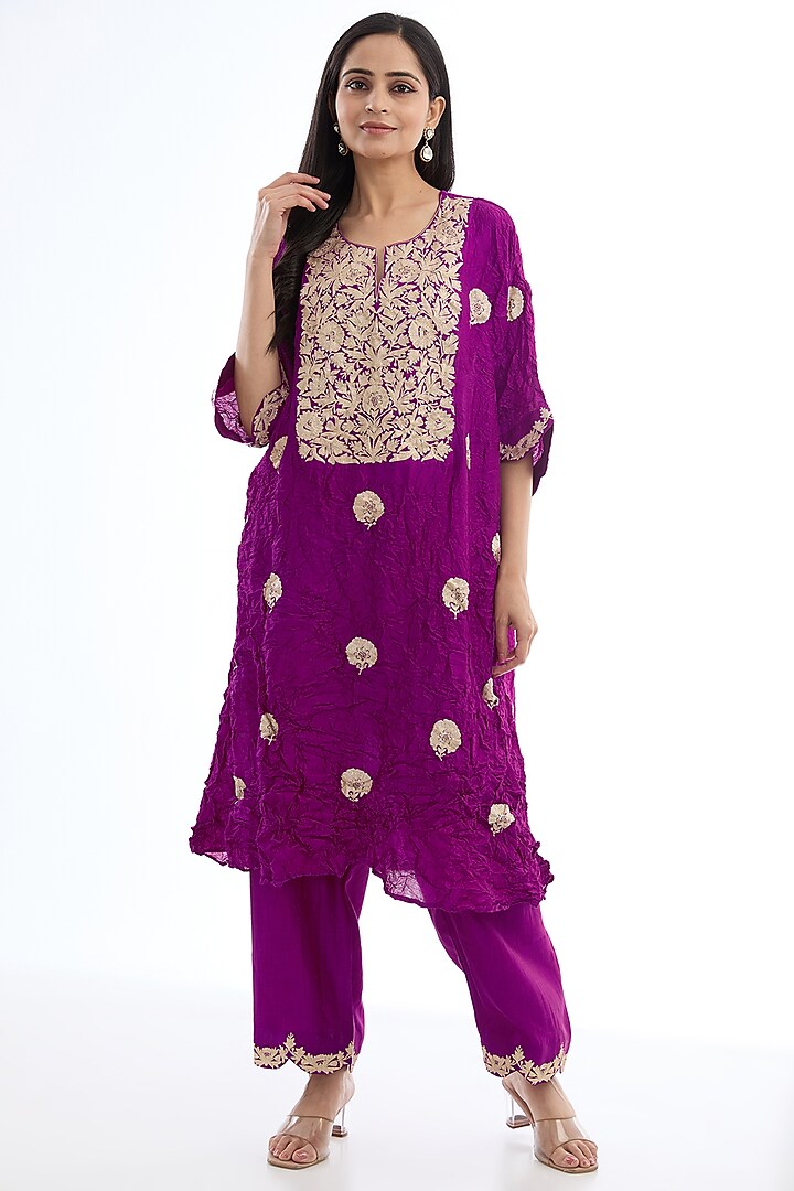 Magenta Spun Silk Tilla Work Crushed Kaftan Set by Made in Pinkcity at Pernia's Pop Up Shop