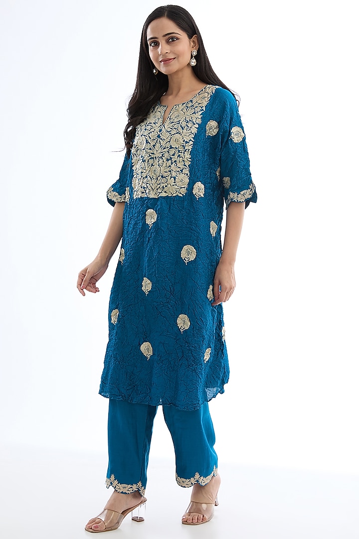 Blue Spun Silk Tilla Work Crushed Kaftan Set by Made in Pinkcity at Pernia's Pop Up Shop