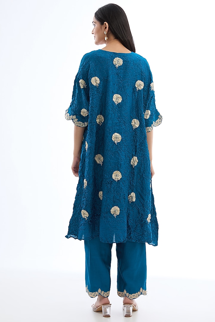 Blue Spun Silk Tilla Work Crushed Kaftan Set by Made in Pinkcity at Pernia's Pop Up Shop