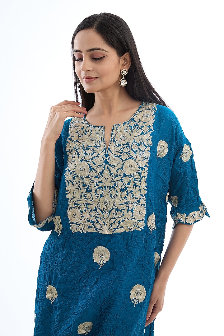 Blue Spun Silk Tilla Work Crushed Kaftan Set by Made in Pinkcity at Pernia's Pop Up Shop