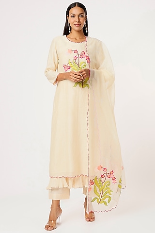 Off-White Chanderi Kurta Set by Made in Pinkcity