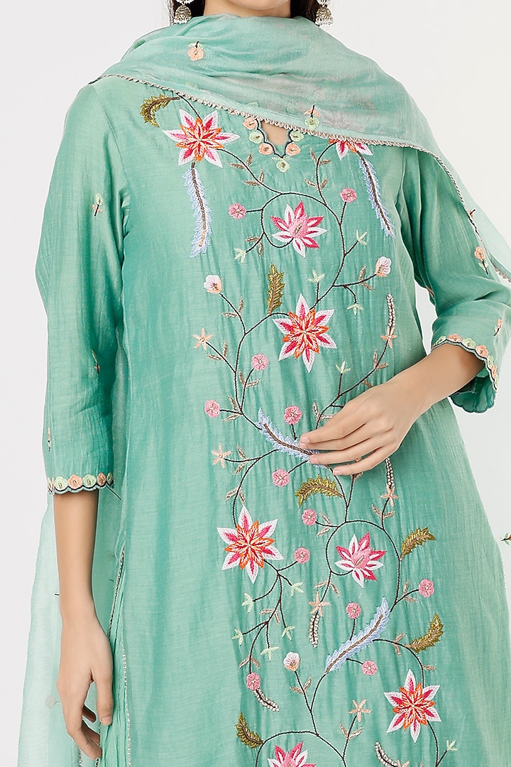 Sea Blue Hand Embroidered Kurta Set by Made in Pinkcity at Pernia's Pop Up Shop