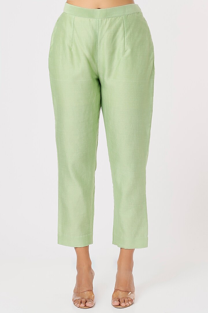 Green Chanderi Kurta Set by Made in Pinkcity at Pernia's Pop Up Shop