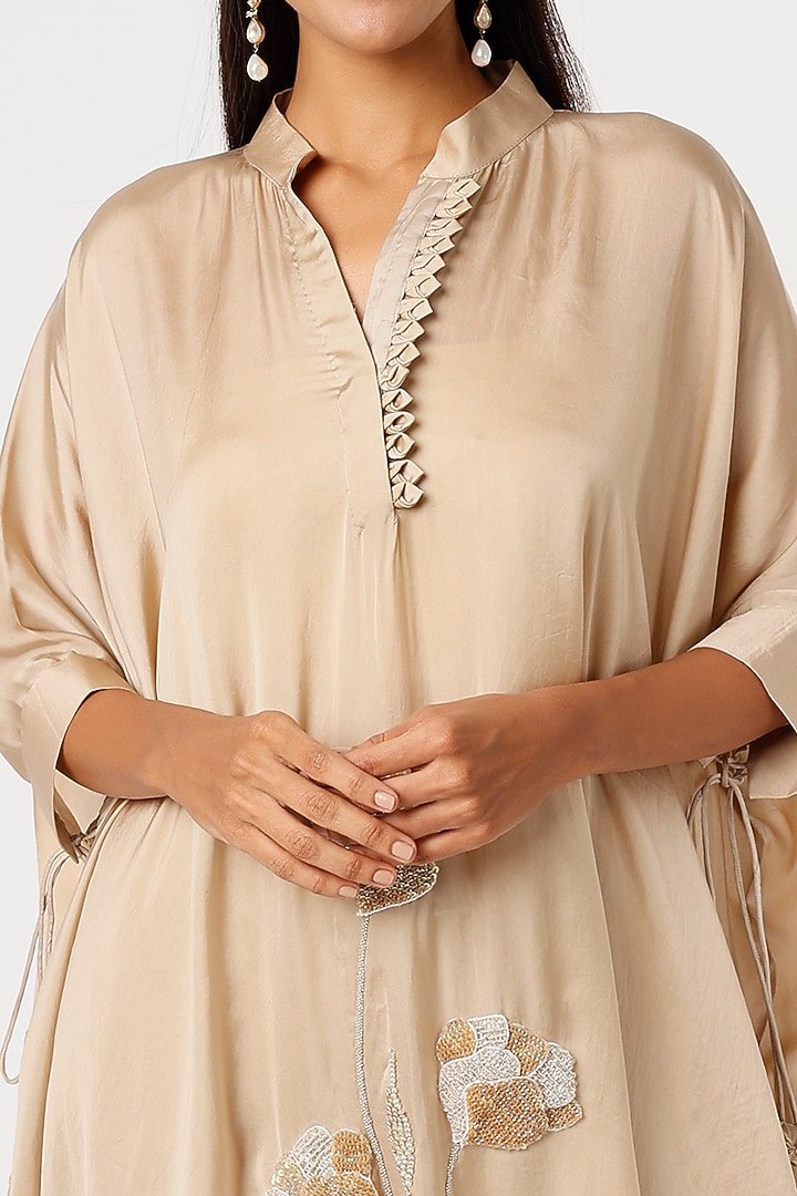 Ivory Embroidered Tunic Set by Made in Pinkcity at Pernia's Pop Up Shop