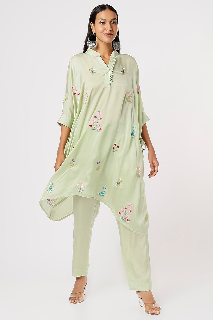 Green Embroidered Tunic Set by Made in Pinkcity at Pernia's Pop Up Shop