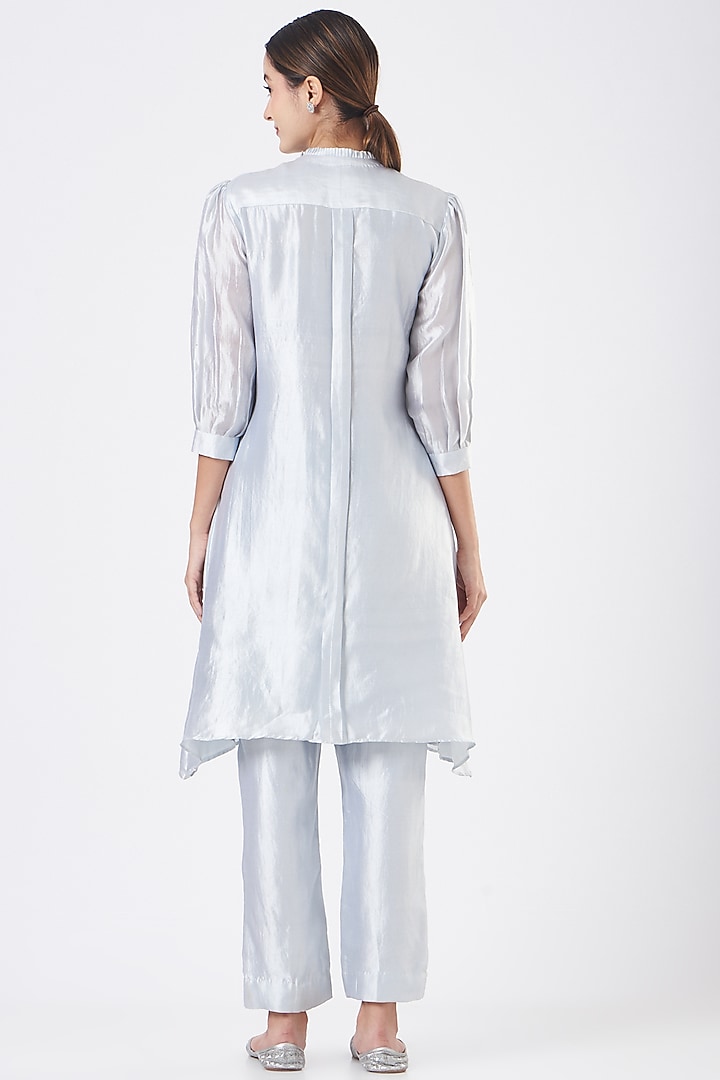 Light Blue Embroidered Kurta Set by Made in Pinkcity at Pernia's Pop Up Shop