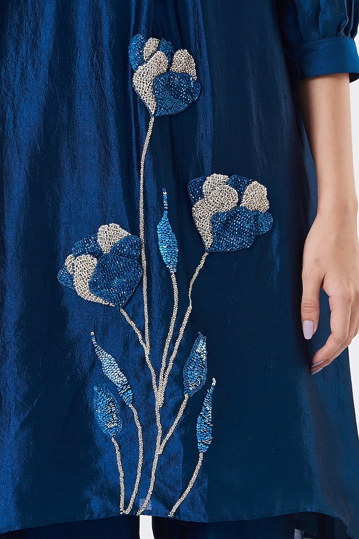 Midnight Blue Hand Embroidered Kurta Set by Made in Pinkcity at Pernia's Pop Up Shop