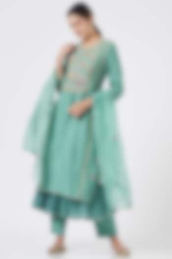 Sea Green Hand Embroidered Kurta Set by Made in Pinkcity