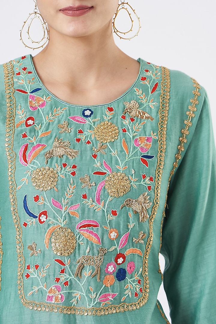 Sea Green Hand Embroidered Kurta Set by Made in Pinkcity at Pernia's Pop Up Shop