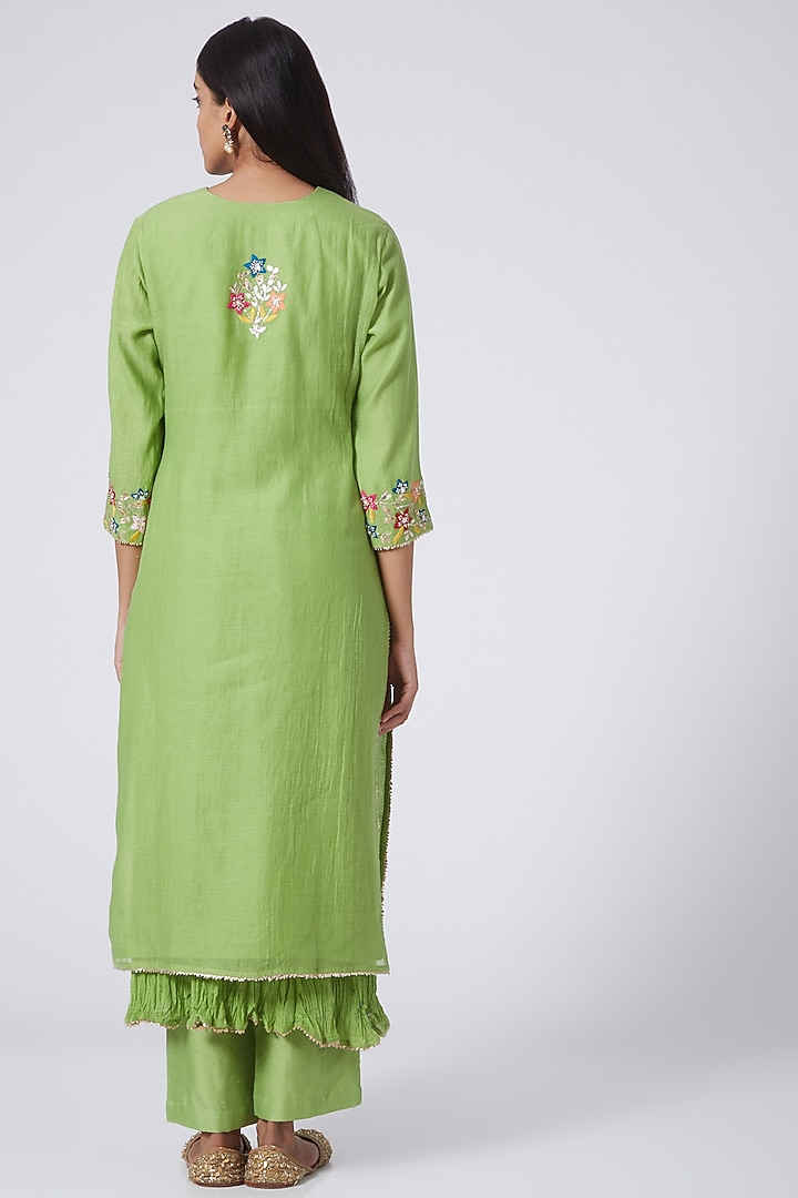 Green Kurta Set In Hand Embroidered by Made in Pinkcity at Pernia's Pop Up Shop