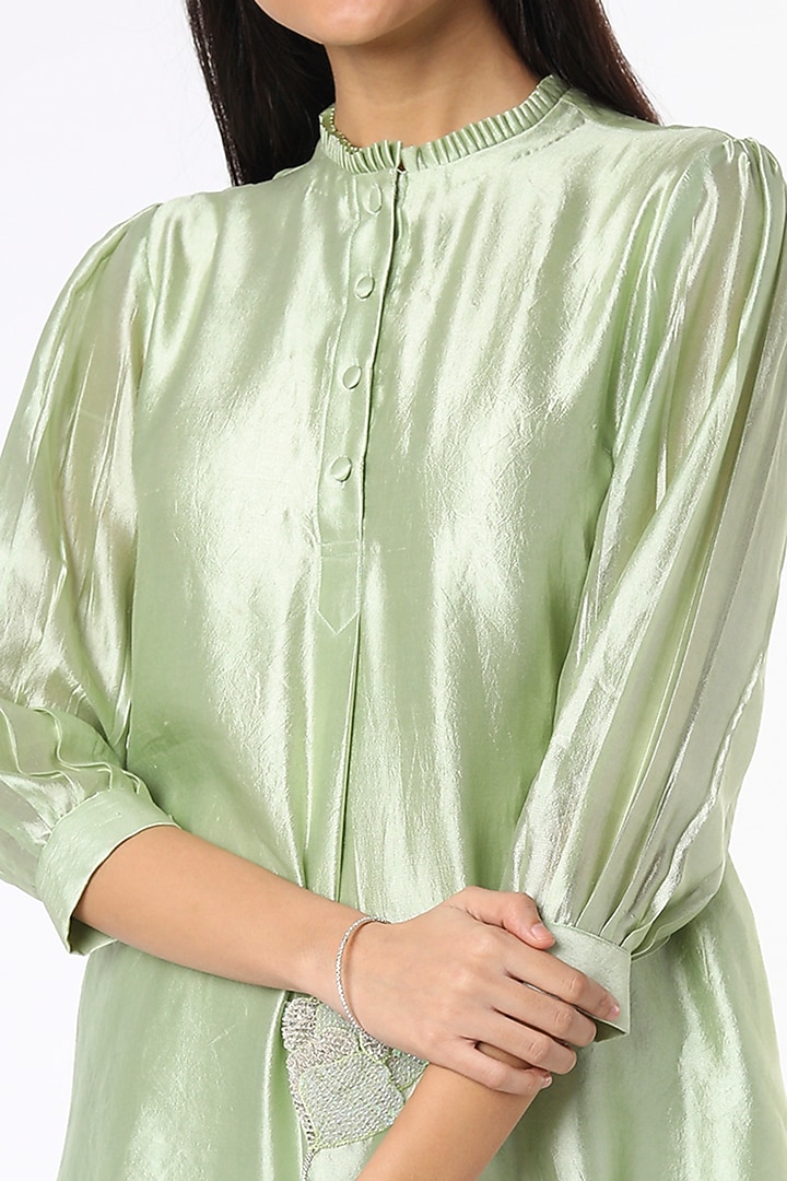 Pista Green Hand Embroidered Kurta Set by Made in Pinkcity at Pernia's Pop Up Shop