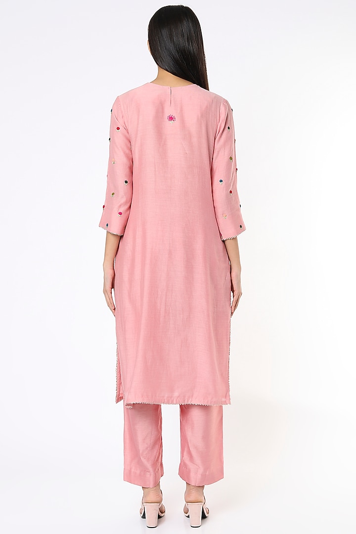 Rose Gold Embroidered Kurta Set by Made in Pinkcity at Pernia's Pop Up Shop
