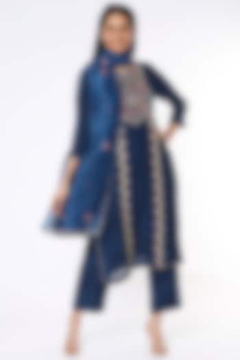 Blue Hand Embroidered Kurta Set by Made in Pinkcity