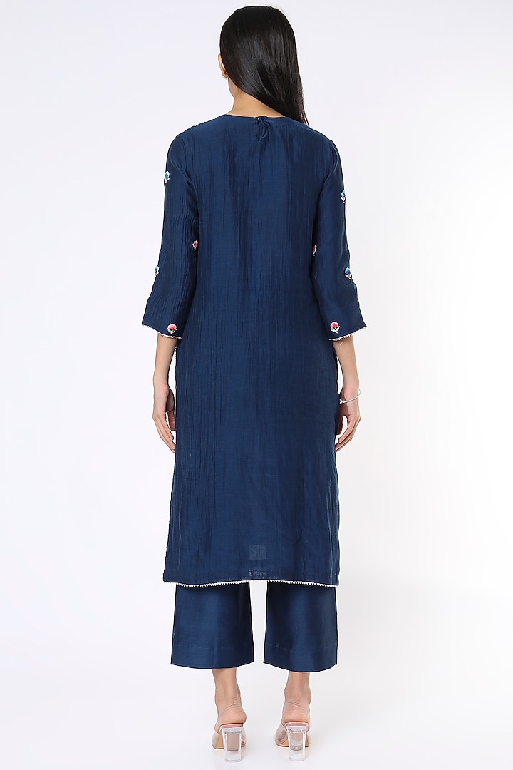Blue Hand Embroidered Kurta Set by Made in Pinkcity at Pernia's Pop Up Shop