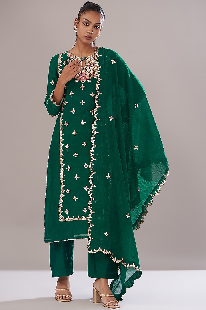 Emerald Green Chanderi Embroidered Kurta Set by Made in Pinkcity at Pernia's Pop Up Shop
