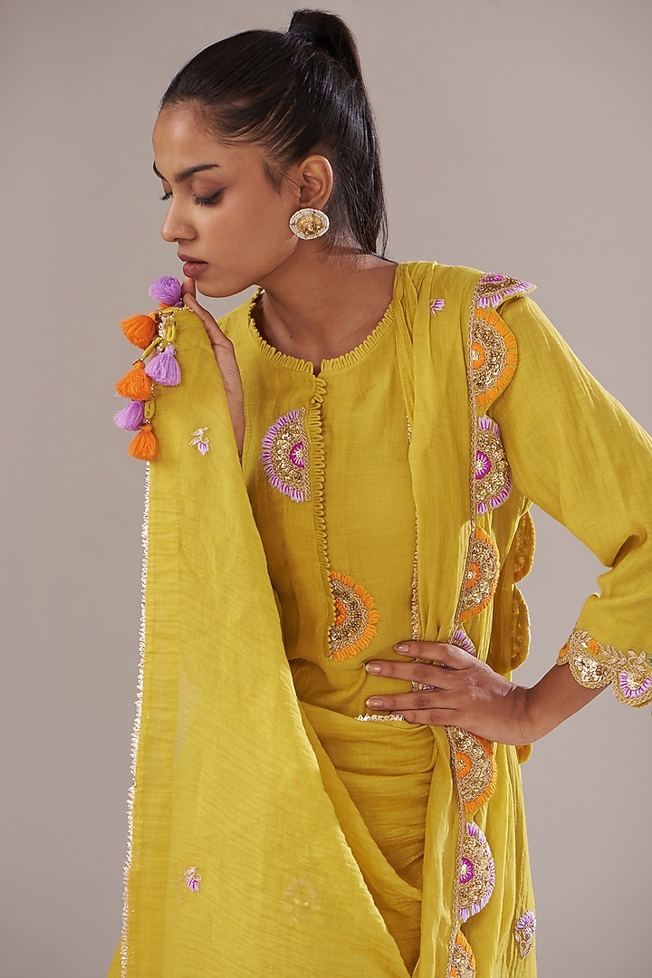 Yellow Chanderi Gharara Set by Made in Pinkcity at Pernia's Pop Up Shop