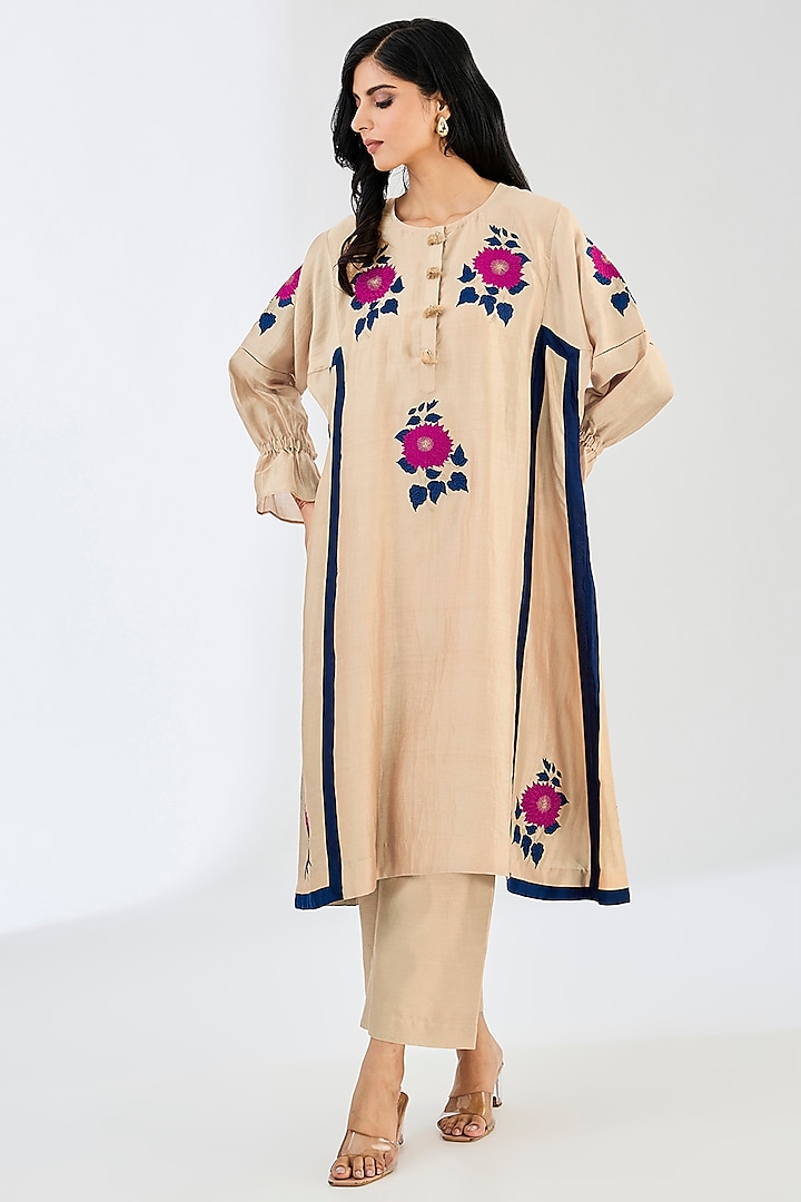 Champagne Chanderi Patch Work Kurta Set by Made in Pinkcity at Pernia's Pop Up Shop