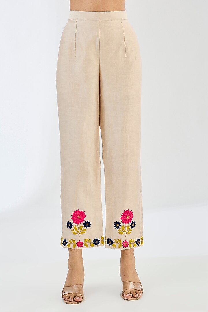 Yellow Chanderi Applique Work Co-Ord Set by Made in Pinkcity at Pernia's Pop Up Shop