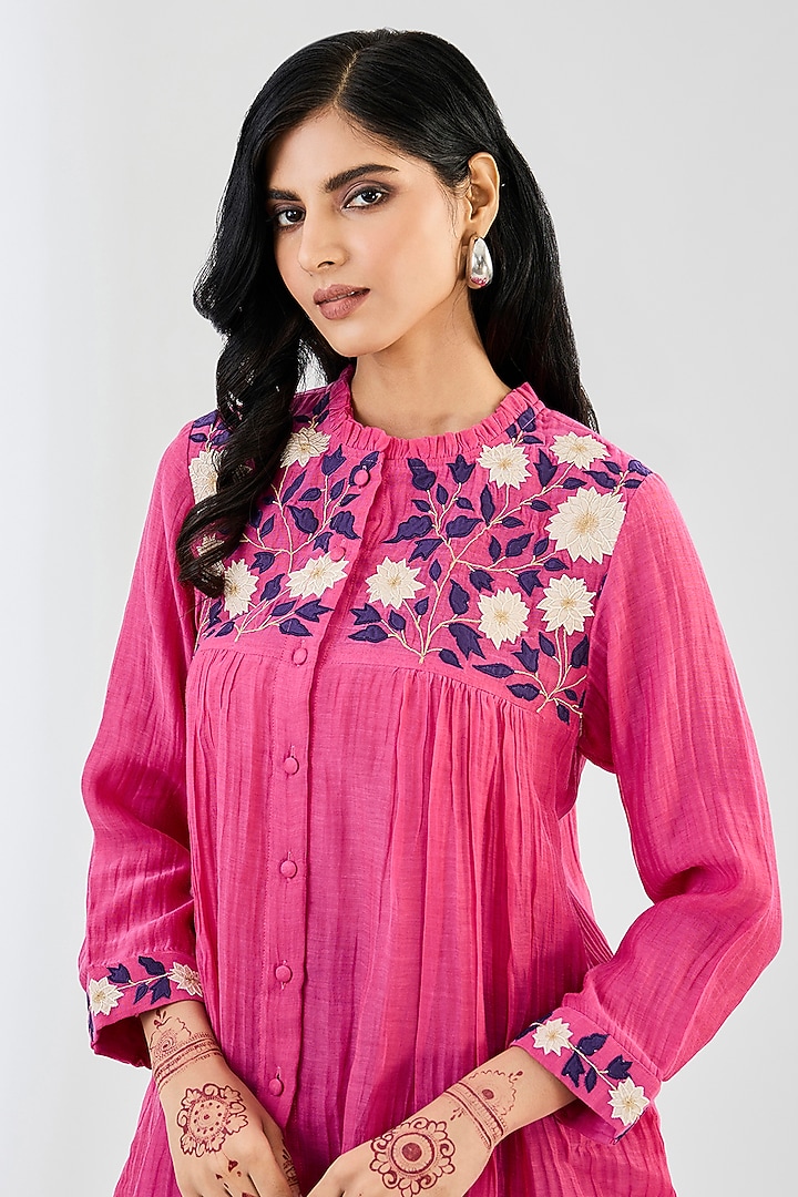 Pink Chanderi Thread Work Co-Ord Set by Made in Pinkcity at Pernia's Pop Up Shop
