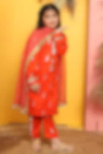 Orange Silk Kurta Set For Girls by PNK Isha Arora (Pink)