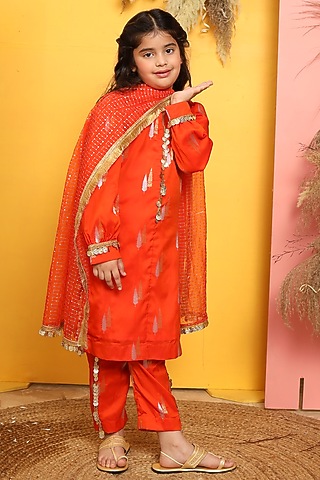 Orange Silk Kurta Set For Girls by PNK Isha Arora (Pink)