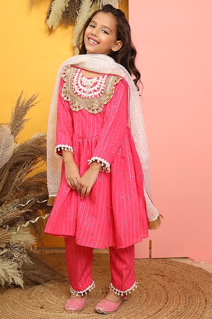 Pink Blended Cotton Kurta Set For Girls by PNK Isha Arora (Pink)