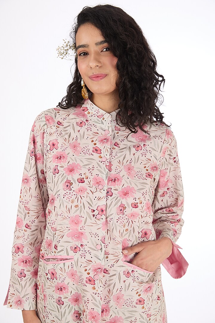 Red Cotton Linen Floral Printed Jacket by Label Pankhuri by Priyanka at Pernia's Pop Up Shop