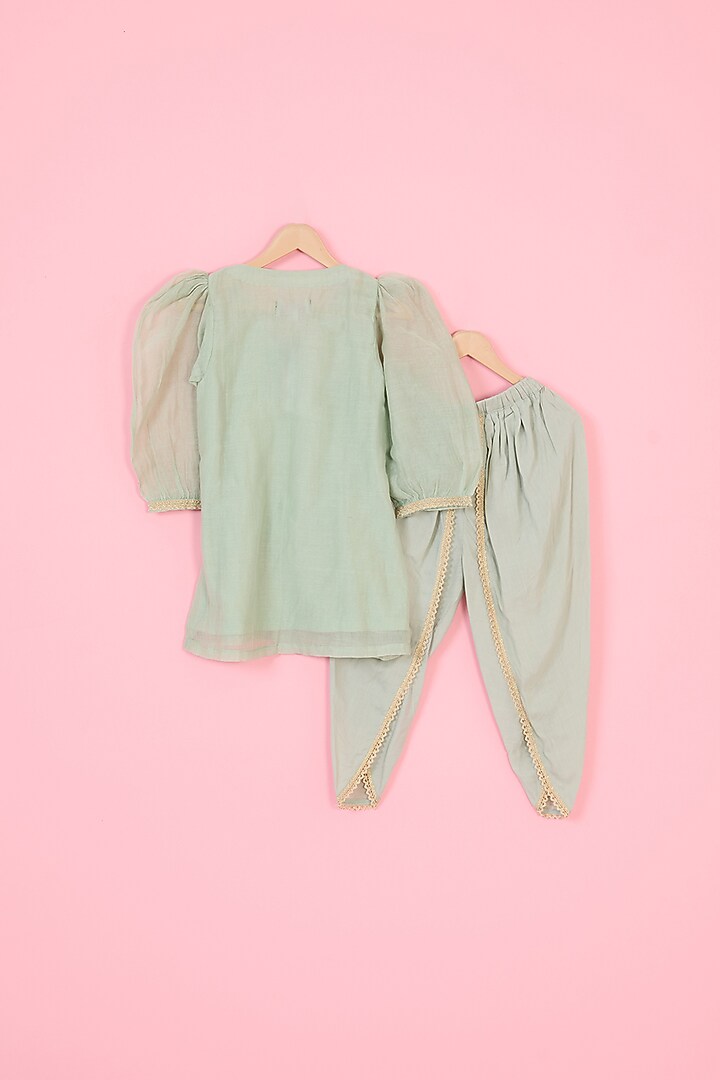 Pastel Green Pure Chanderi Kurta Set For Girls by Pankhuri by Priyanka - Kids at Pernia's Pop Up Shop