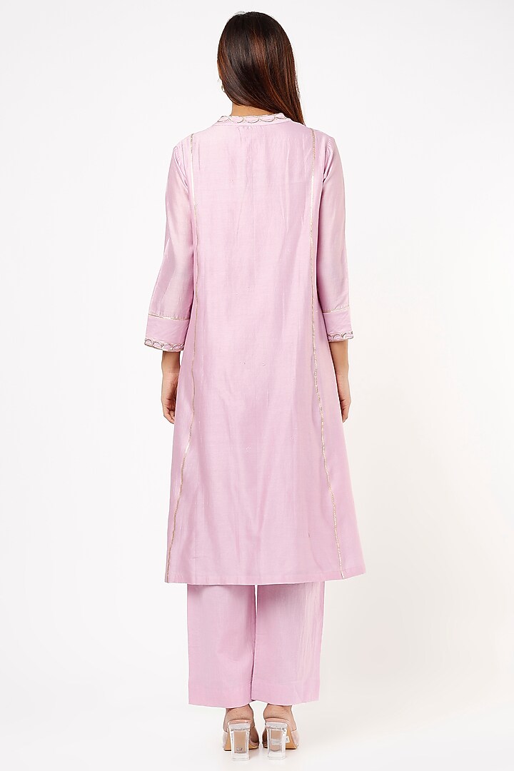 Mauve Hand Embroidered Kurta Set by Label Pankhuri by Priyanka at Pernia's Pop Up Shop