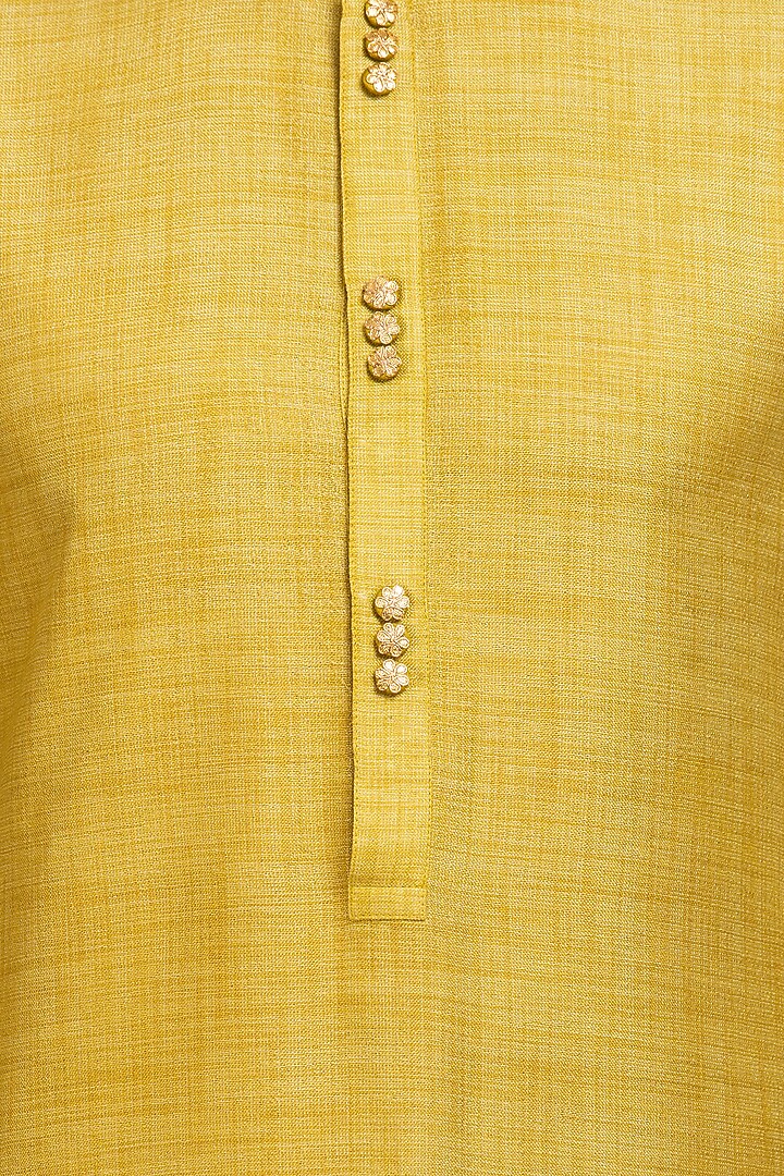 Green Kurta Set With Jacket by Poonam Kasera at Pernia's Pop Up Shop