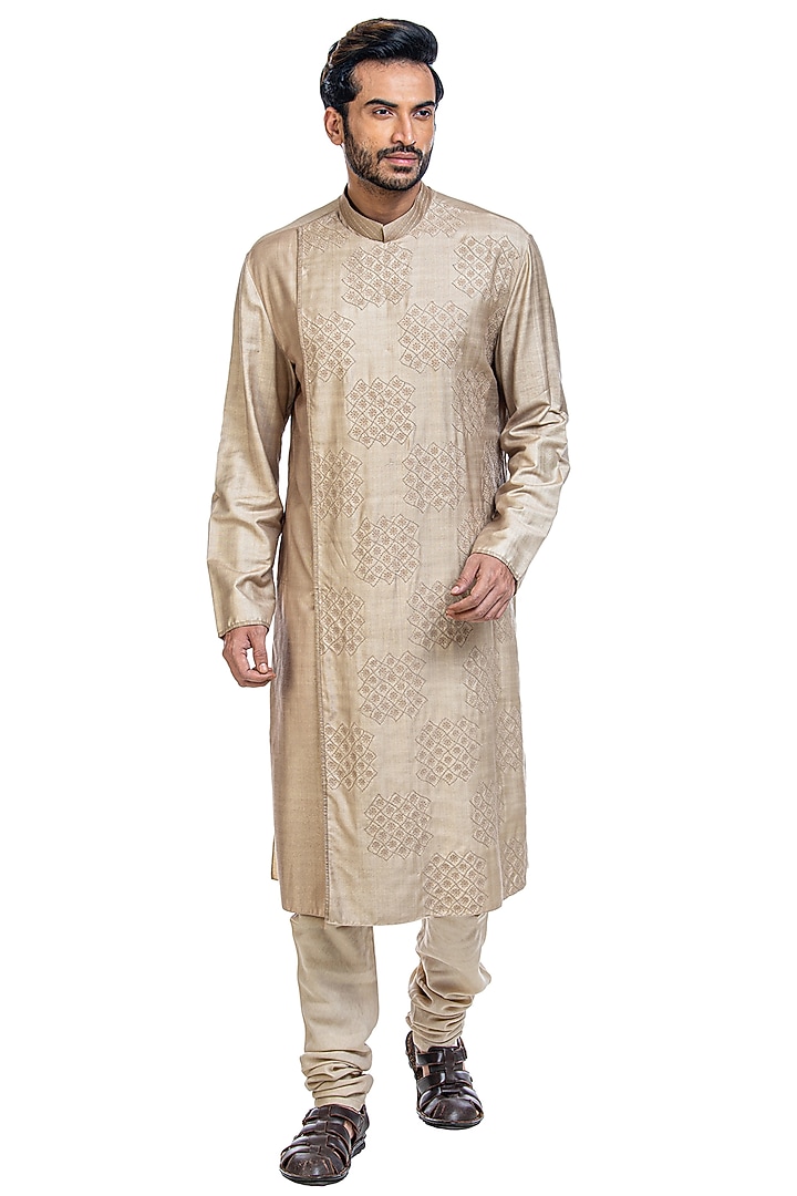 Beige Embroidered Kurta Set by Poonam Kasera at Pernia's Pop Up Shop