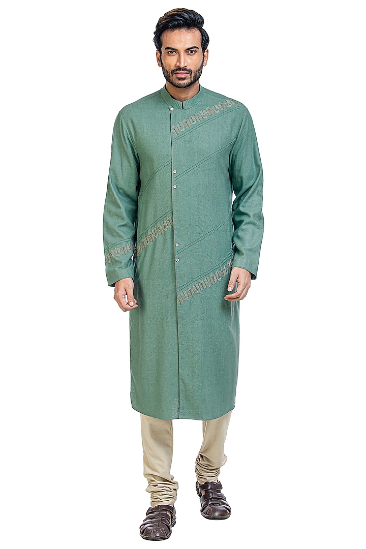 Teal Embroidered Kurta Set by Poonam Kasera at Pernia's Pop Up Shop