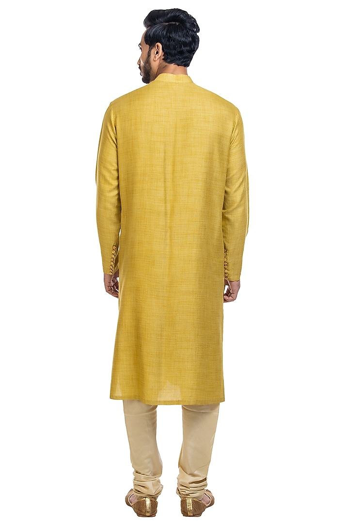 Mehendi Green Hand Embroidered Kurta Set by Poonam Kasera at Pernia's Pop Up Shop