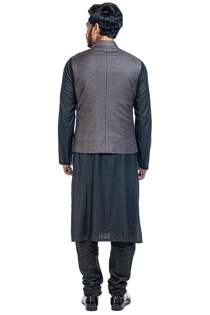 Grey Hand Embroidered Jacket Set by Poonam Kasera at Pernia's Pop Up Shop