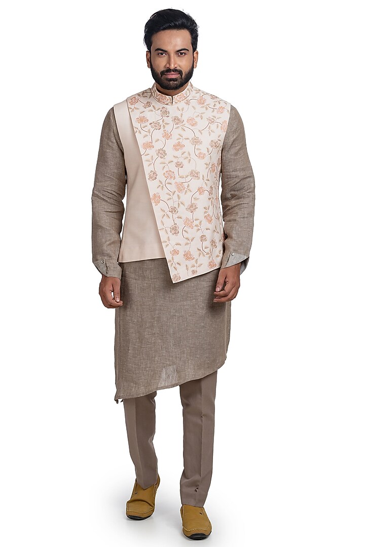 Grey Kurta Set With Bundi Jacket by Poonam Kasera at Pernia's Pop Up Shop