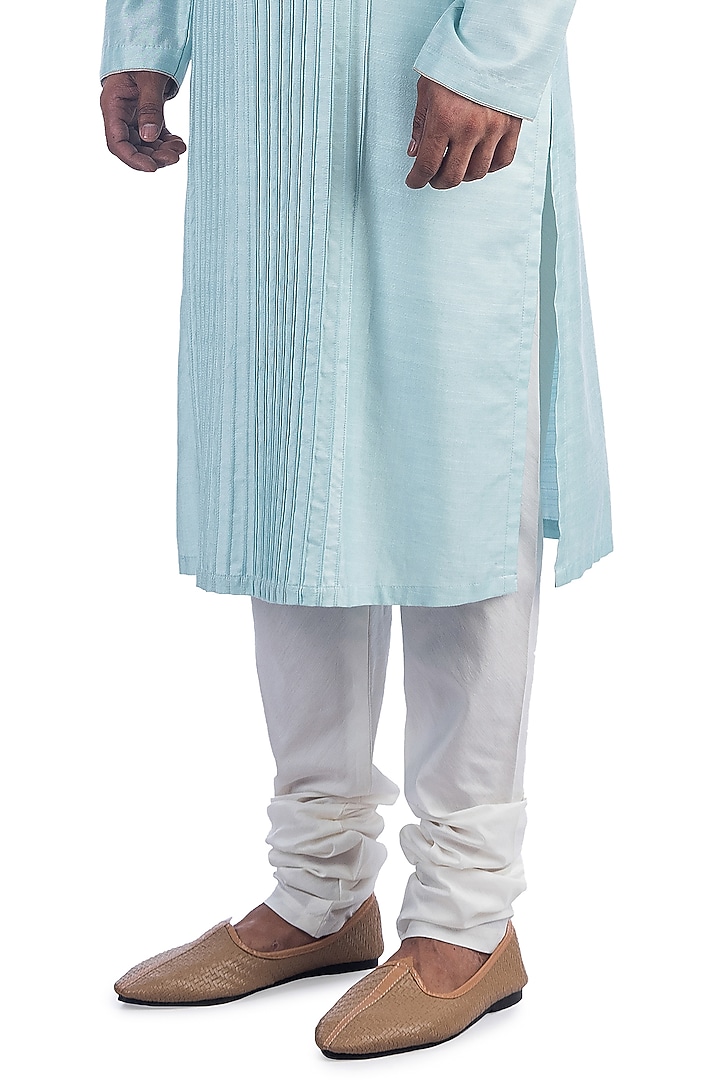 Aqua Embroidered Kurta Set by Poonam Kasera at Pernia's Pop Up Shop