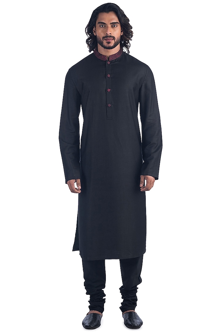 Black & Maroon Bundi Jacket With Kurta Set by Poonam Kasera at Pernia's Pop Up Shop