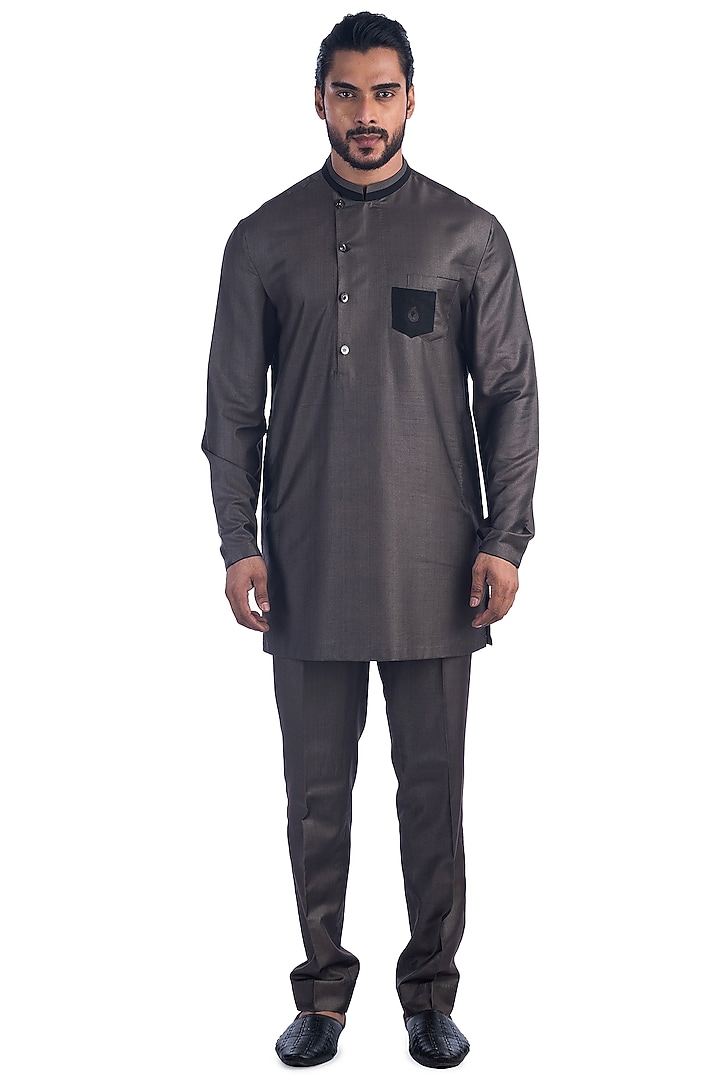 Black Embroidered Bundi Jacket With Kurta Set by Poonam Kasera at Pernia's Pop Up Shop